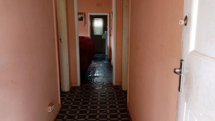 2 Bedroom Property for Sale in North Addo Road Phase 1 Eastern Cape